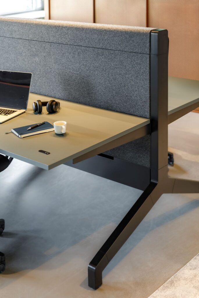 Work environment with natural materials and robust detailing