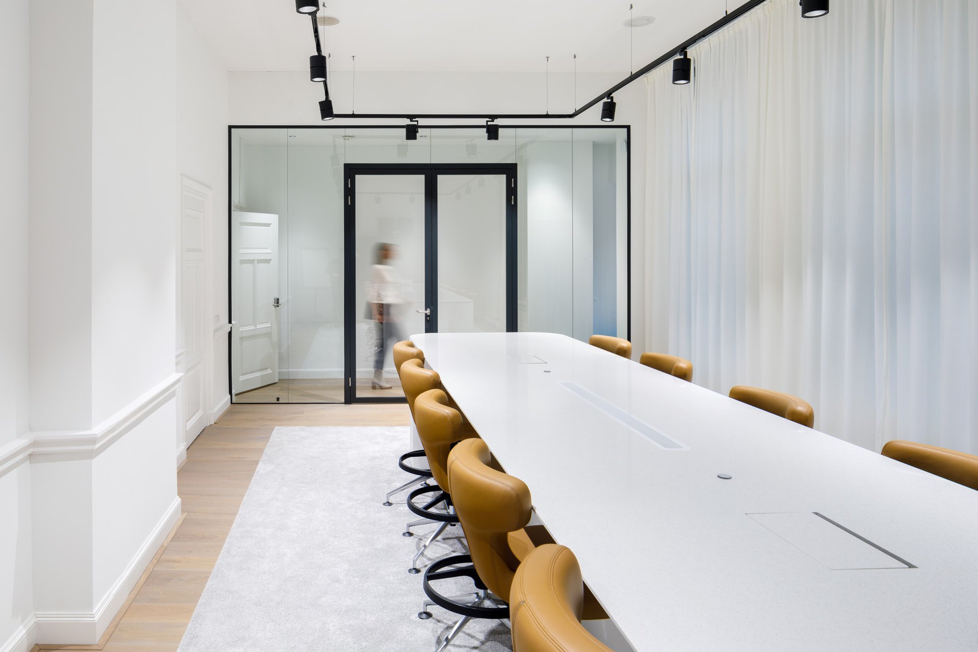 Portrait view of Clifford Chance Droogbak interior