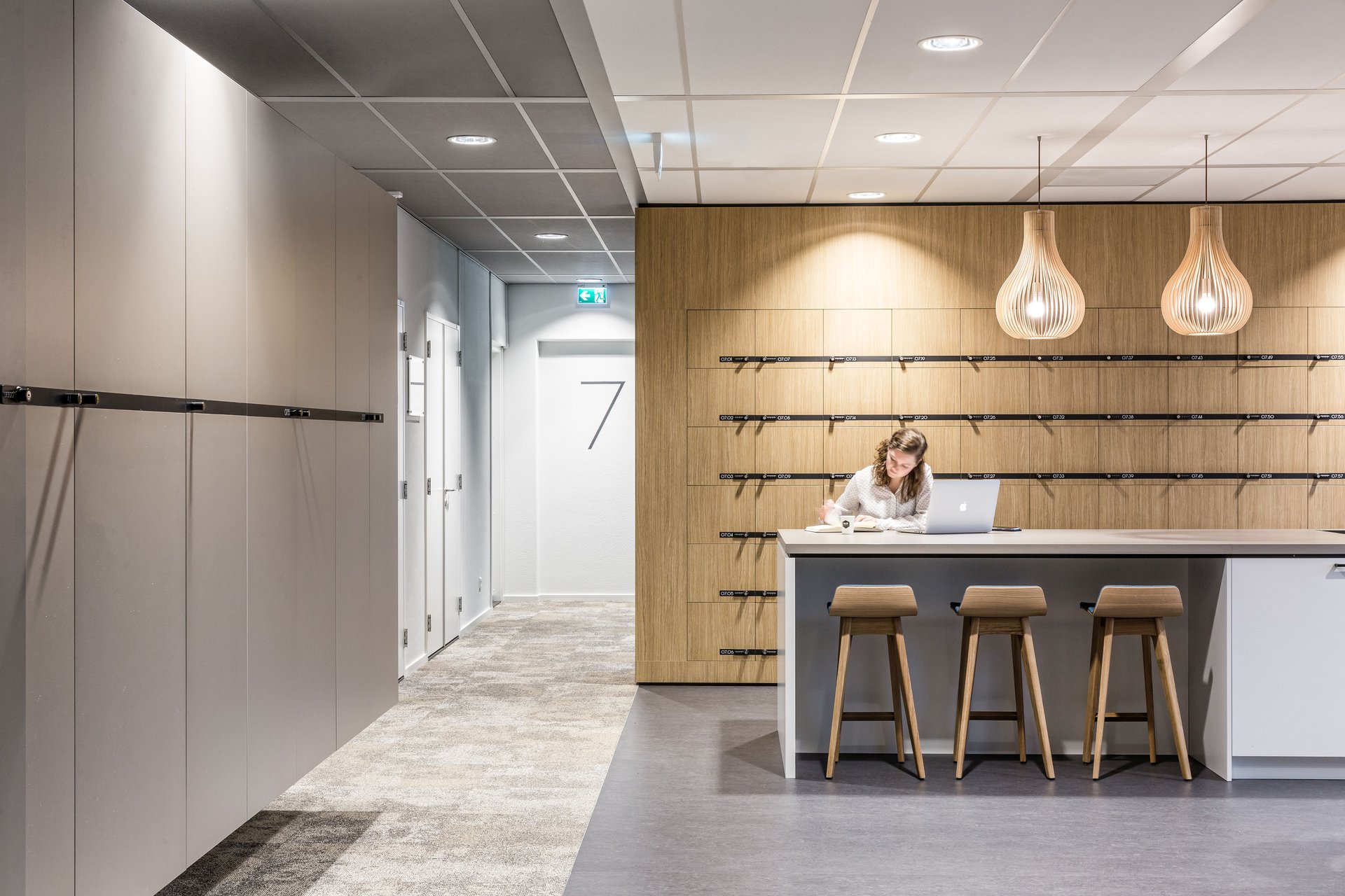 Interior design with long sightlines