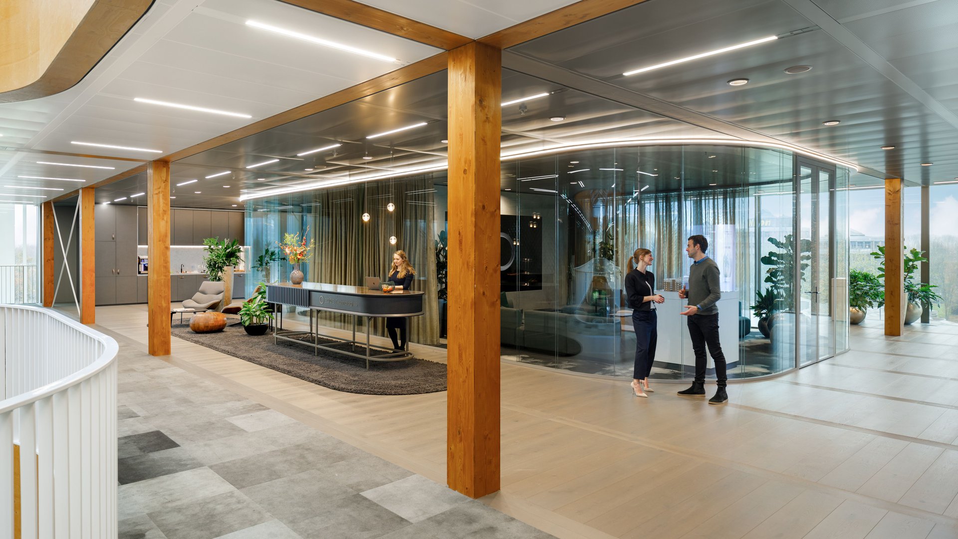 An office that does not look like an office - slider image 3
