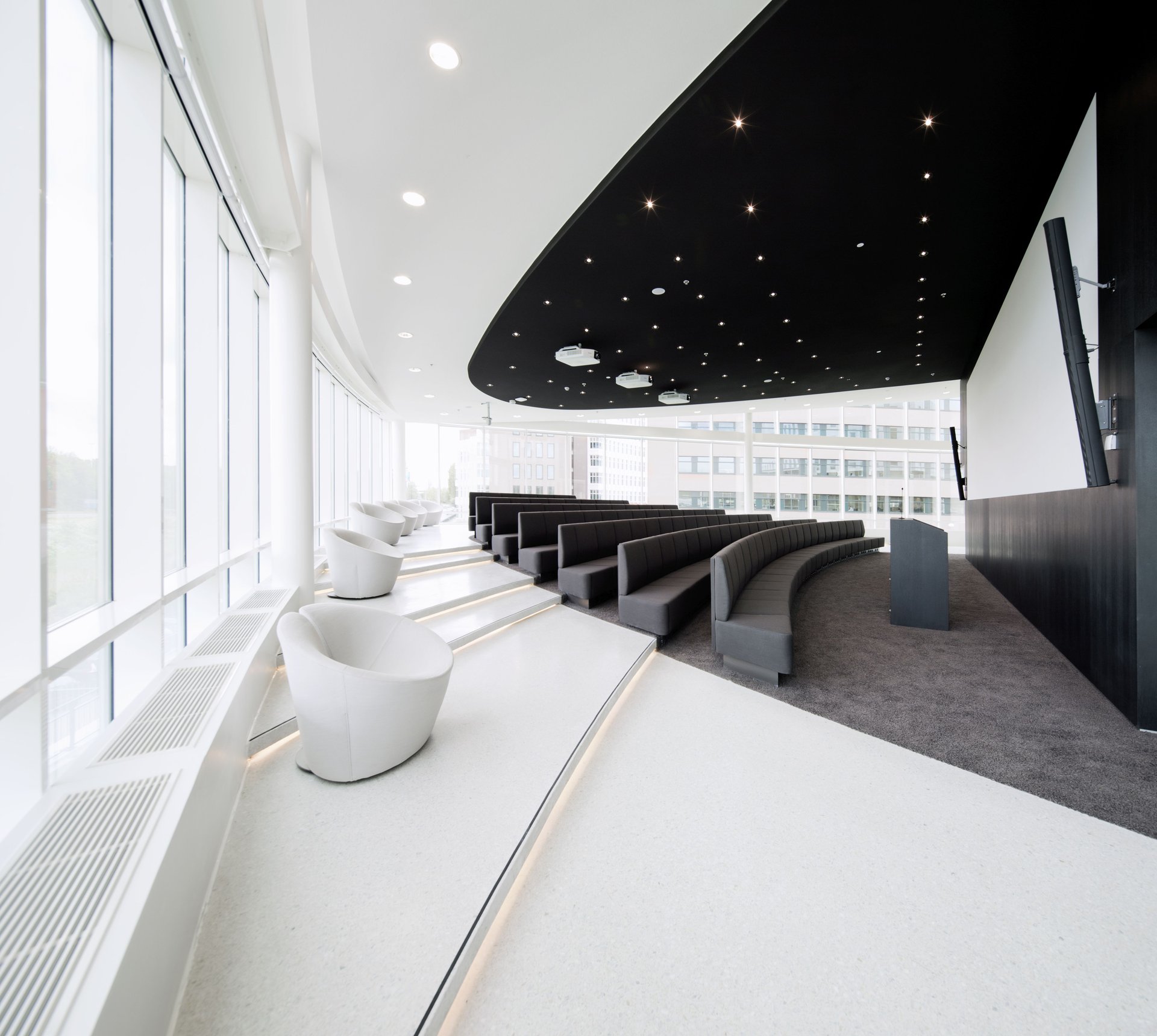 Eneco World interior design showcasing hospitality and activity-based working