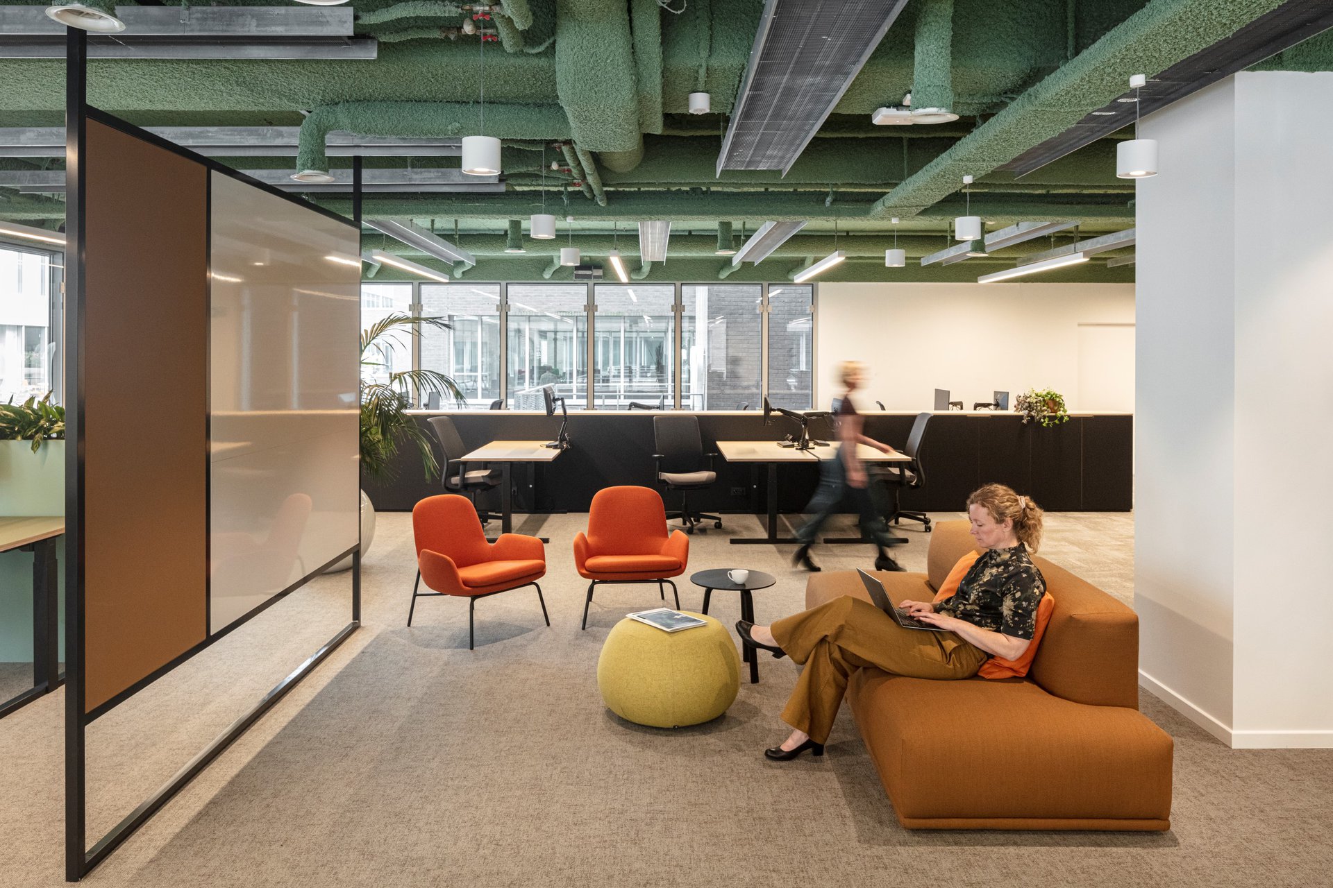 Header slider image 9 showcasing FrieslandCampina office design