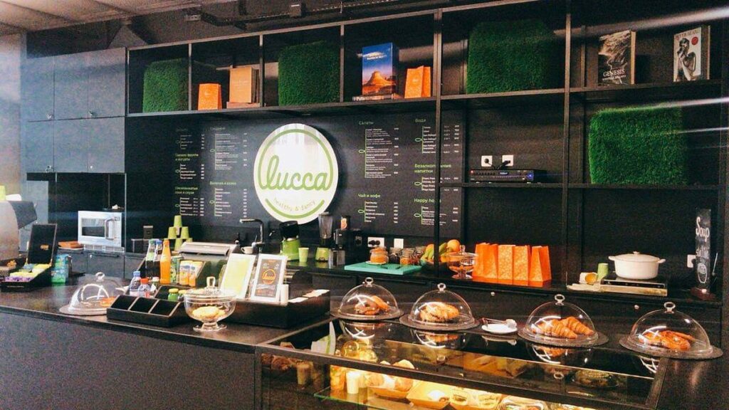 Shared facilities at Level 8 including a working cafe