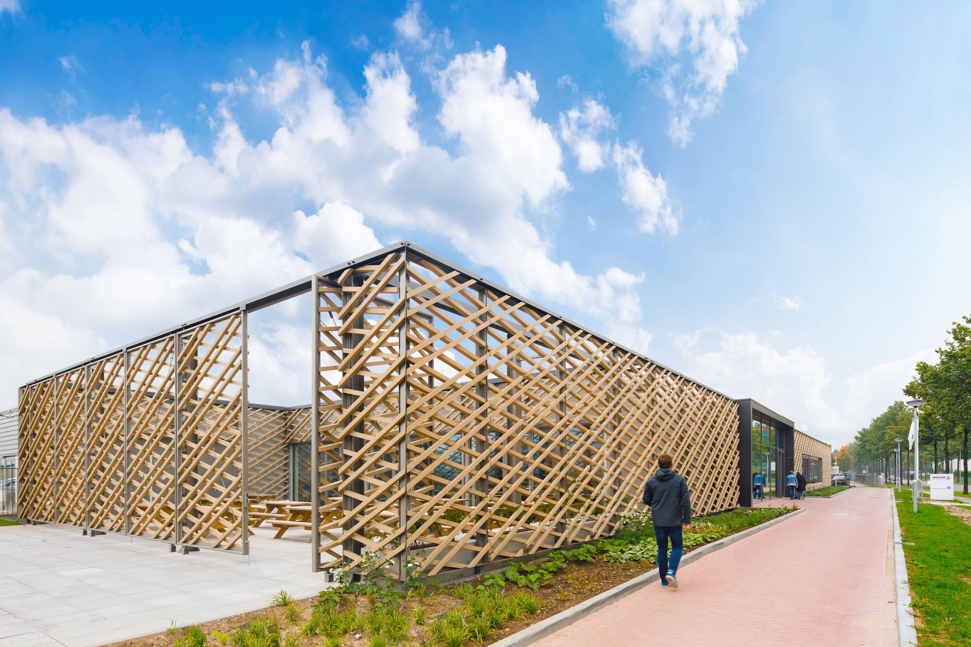 A comprehensible and healthy environment