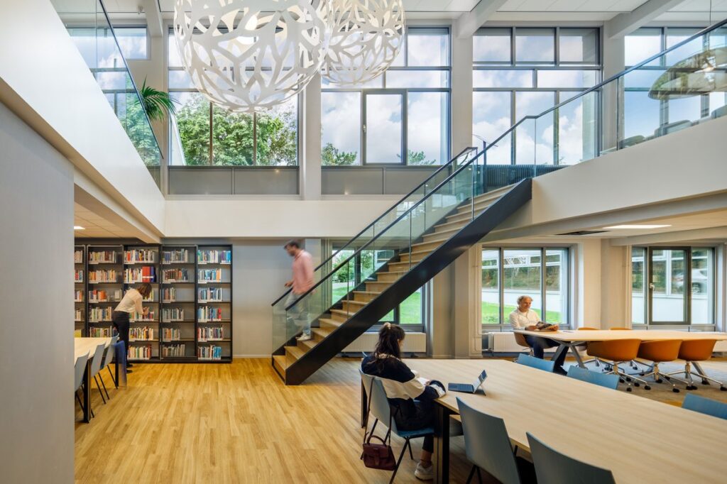 Interior voids transforming spaces at Hotelschool The Hague.